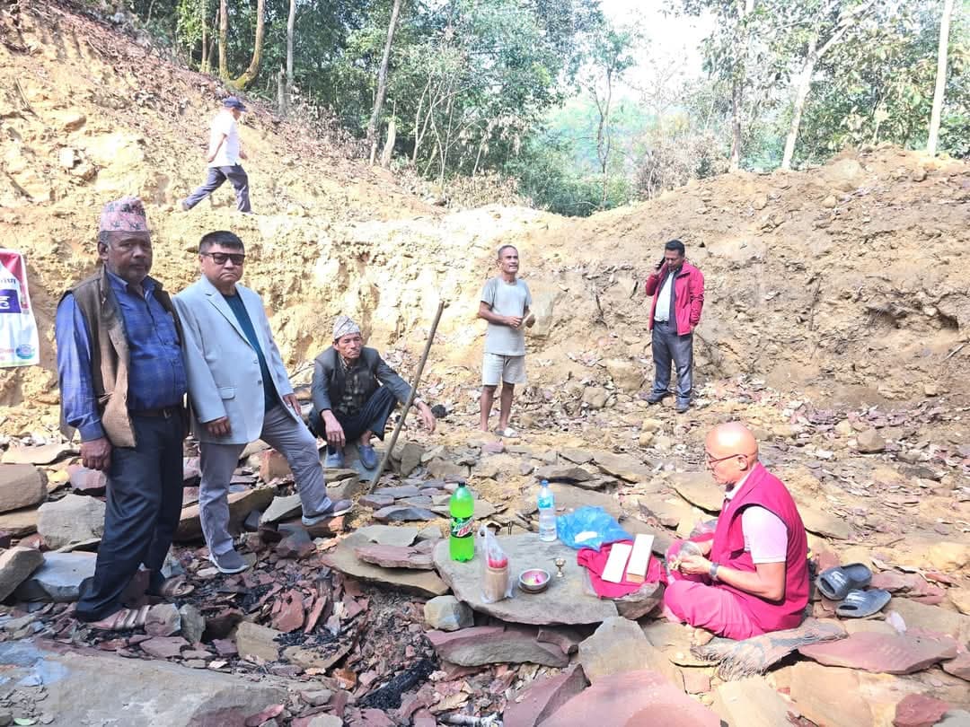हरिहरपुरगढीको बढारे जितपुर खानेपानी योजनाको नयाँ निर्माण शिलान्यास