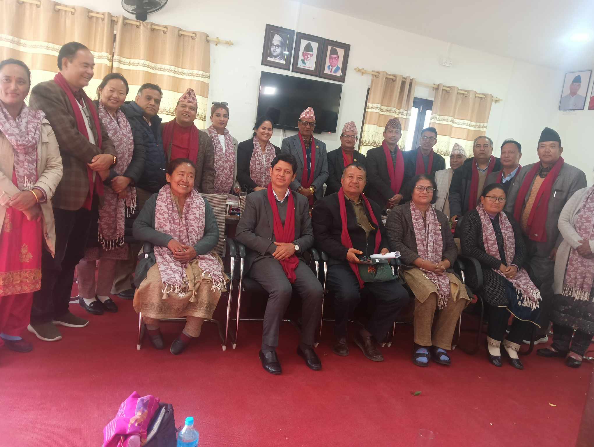 एमाले बागमती प्रदेश, संसदीय दल बैठकमा सरकार प्रति कडा हुनुपर्ने माग