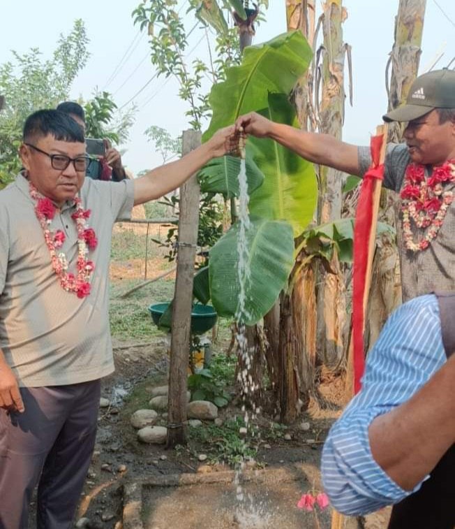 हरिहरपुरगढीको हाकपारामा घर घरमा घारामा पानी