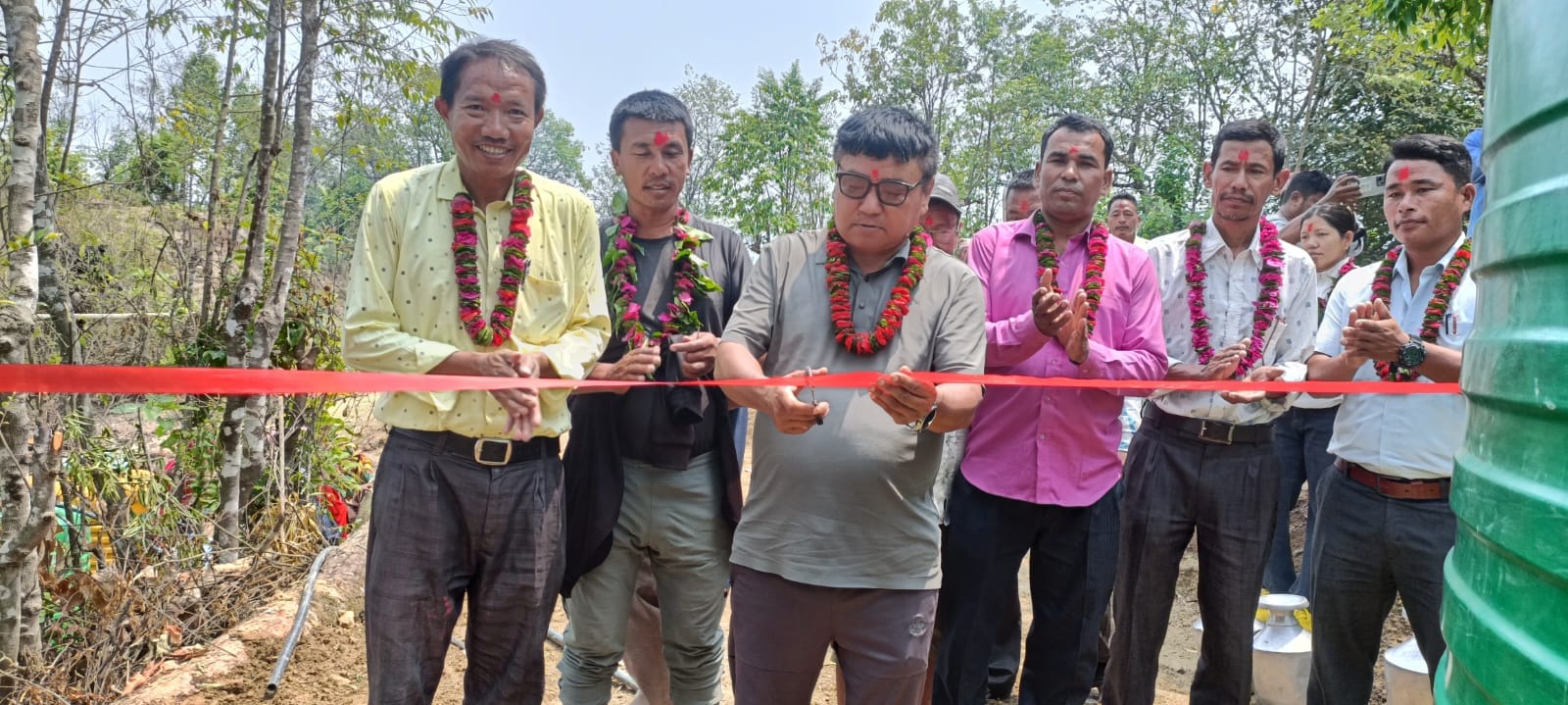 हरिहरपुरगढी सेपाहाका ३५ घरधुरीलाई खानेपानि ,स्थानिय हर्षित