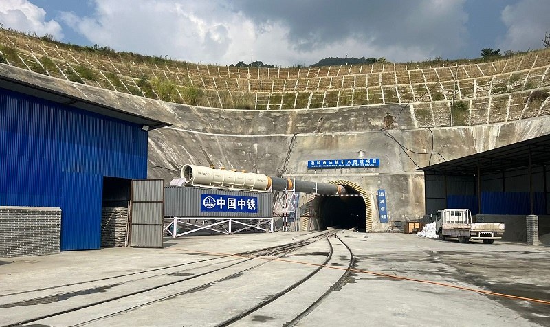 सुनकोशी मरिण डाइभर्सनको सुरुङ आज ब्रेक थ्रु हुदै