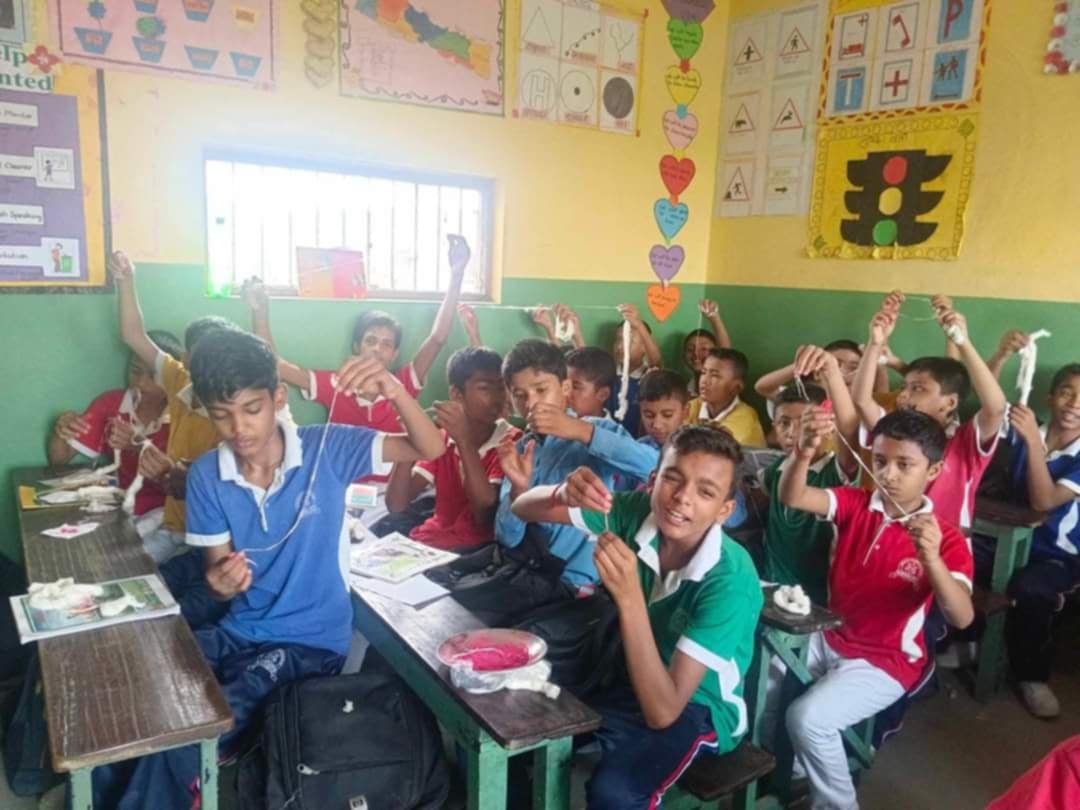 शैक्षिक ज्ञानसँगै व्यवहारिक शिक्षा प्रदान गर्दै नमुना