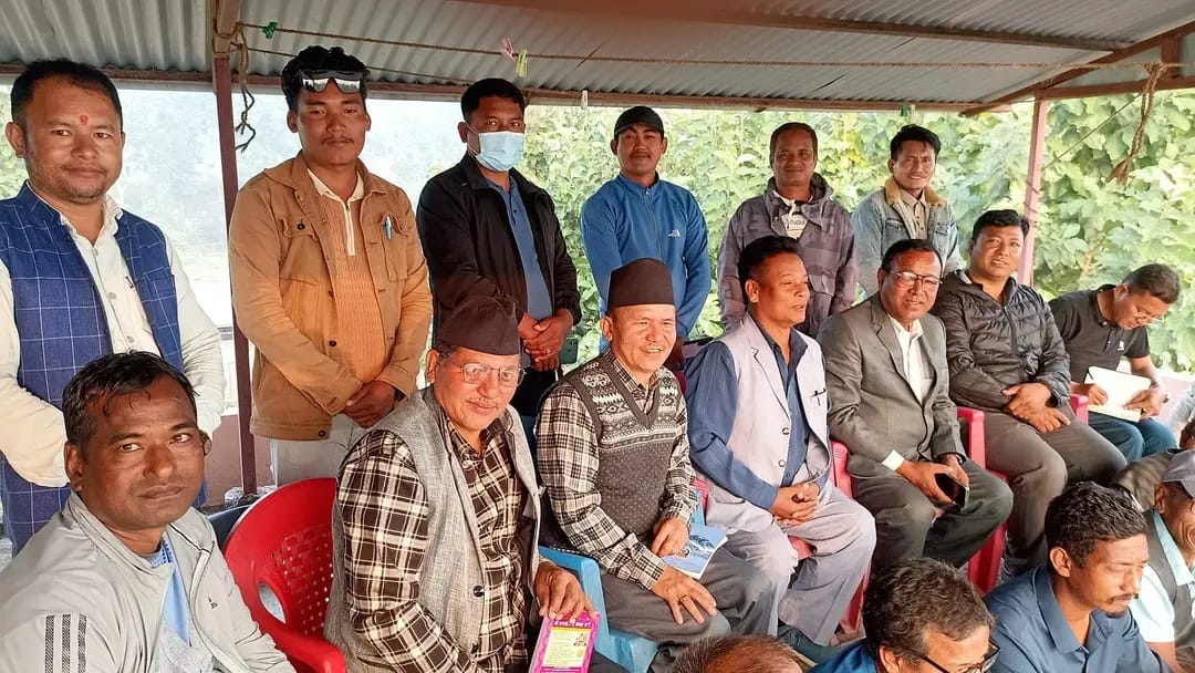 झनझनेमा एमाले पार्टी कार्यालय भवन बन्ने राई र लामा द्वारा जग्गा दान