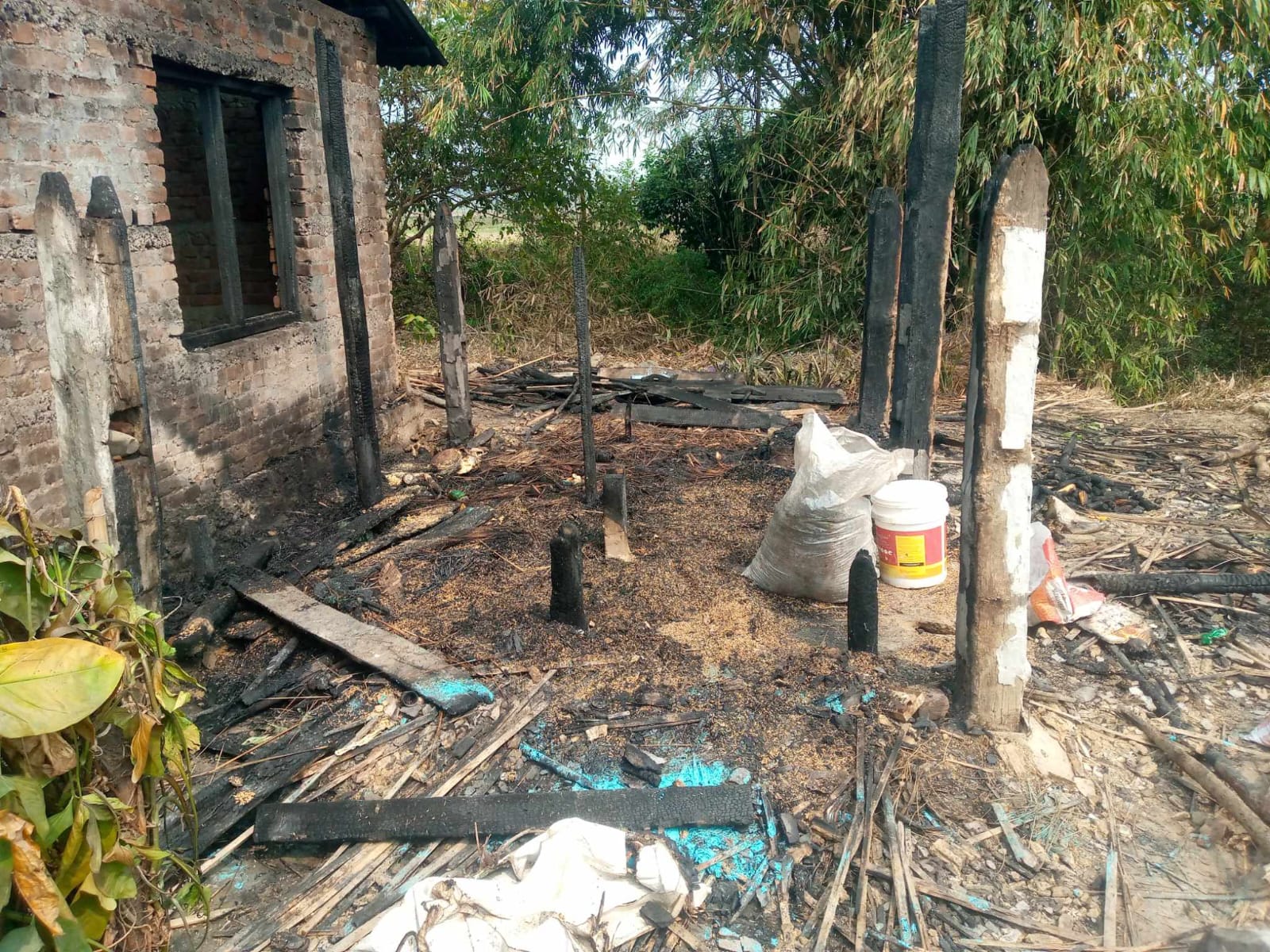 बागमतीको बोटगाउँमा राईको घरमा आगलागि अन्न जलेर नष्ट