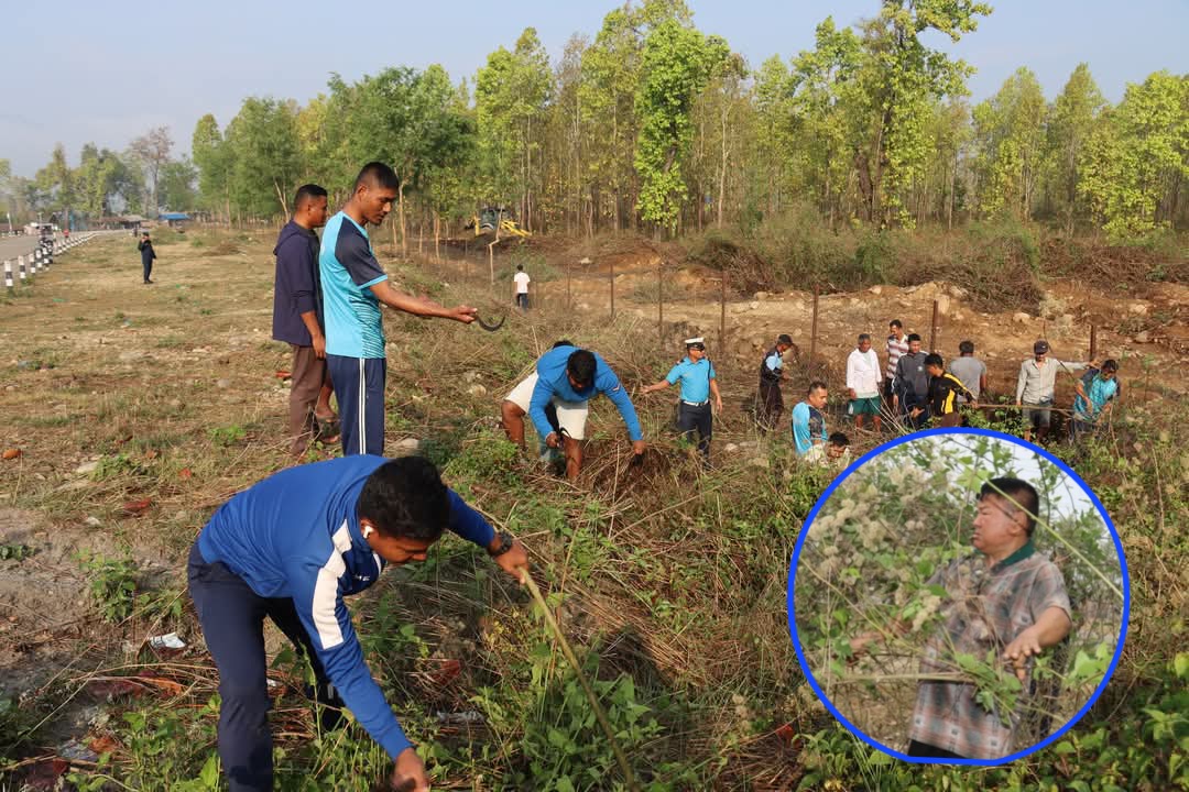 हरिहरपुरगढी भाईरल जङ्गल सडकमा सरसफाई ,पर्यटकीय क्षेत्र बनाउन अध्यक्षको सकृयता