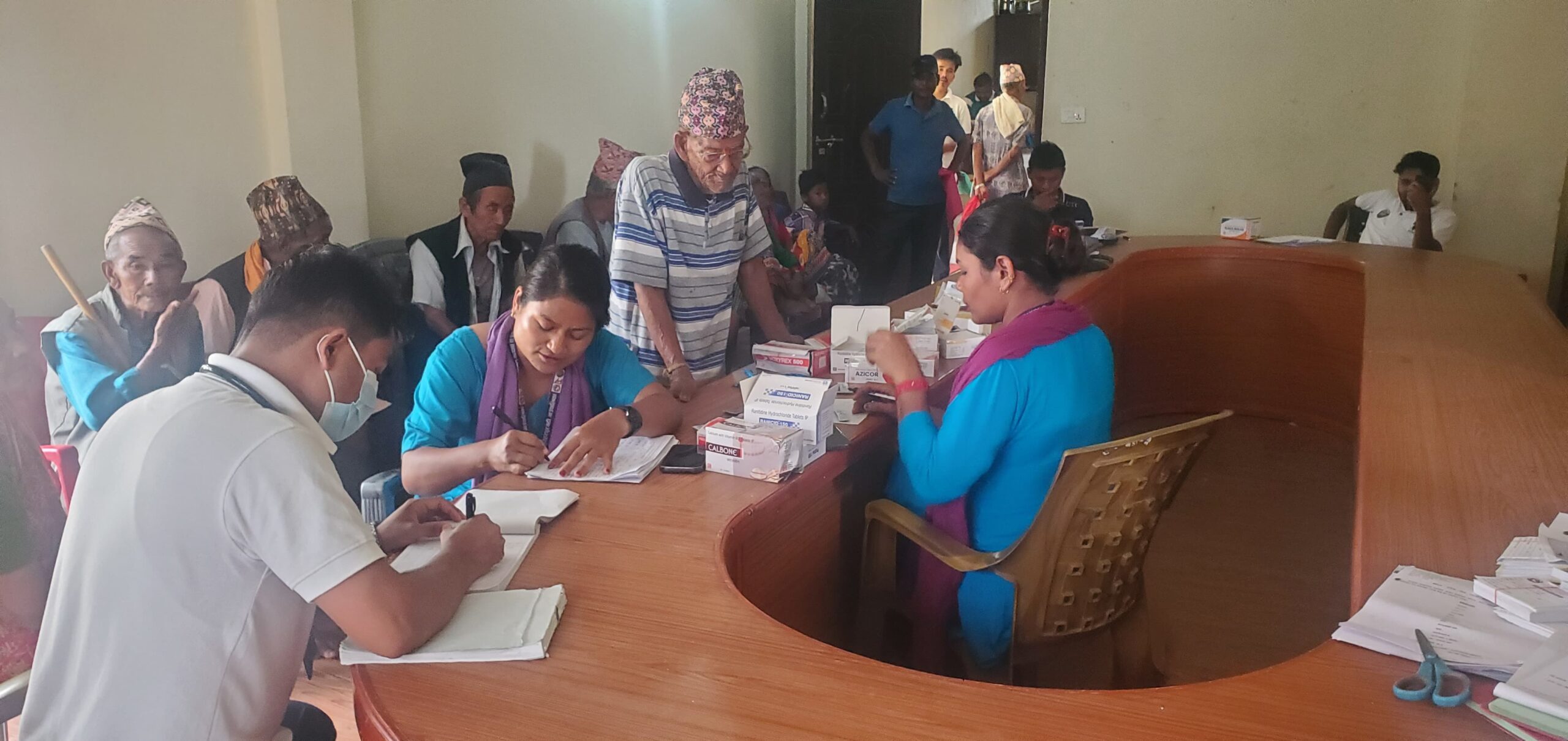 हरिहरपुरगढी वडा नम्बर ३ मा ‘एकीकृत घुम्ती शिविर’ सम्पन्न