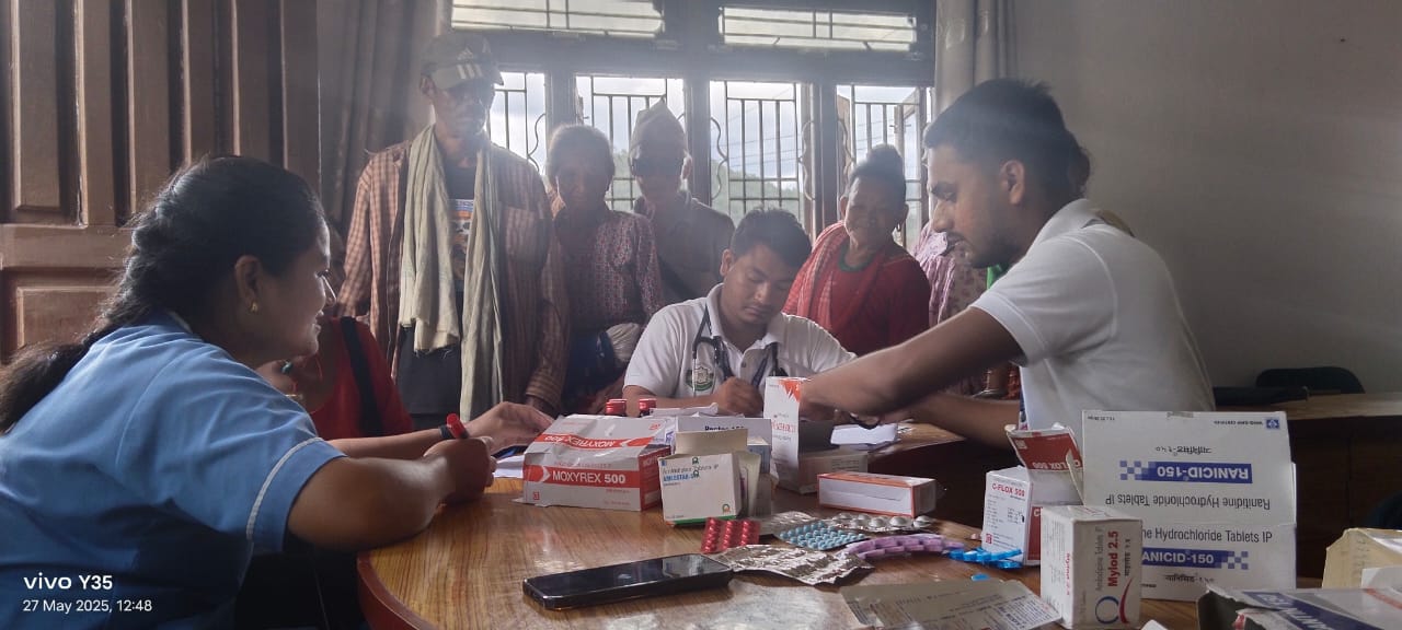 हरिहरपुरगढी गाउँपालिकाको वडा नम्बर ४ मा ‘एकीकृत घुम्ती शिविर’ सम्पन्न